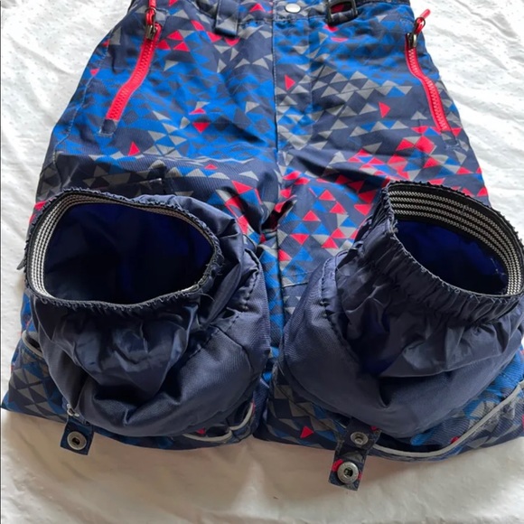 Monster Snow pants 4yo - Picture 4 of 6